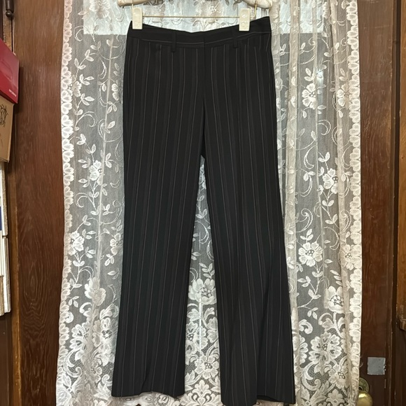 Express business slacks pin stripe grey with pink stripes only used once size 2 - Picture 1 of 5